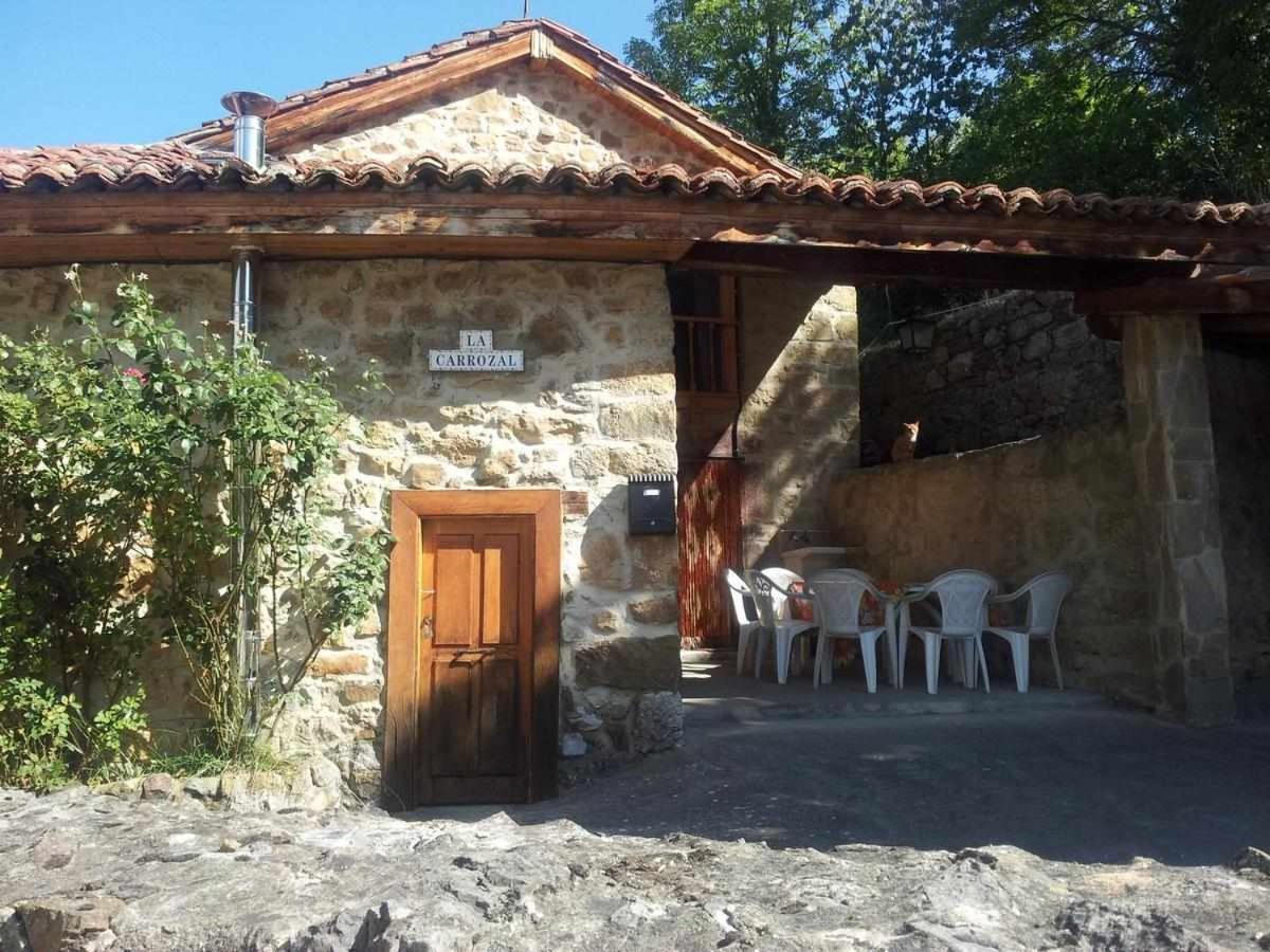 Orelleiru Casa Rural La Carrozal Senda Del Oso المظهر الخارجي الصورة
