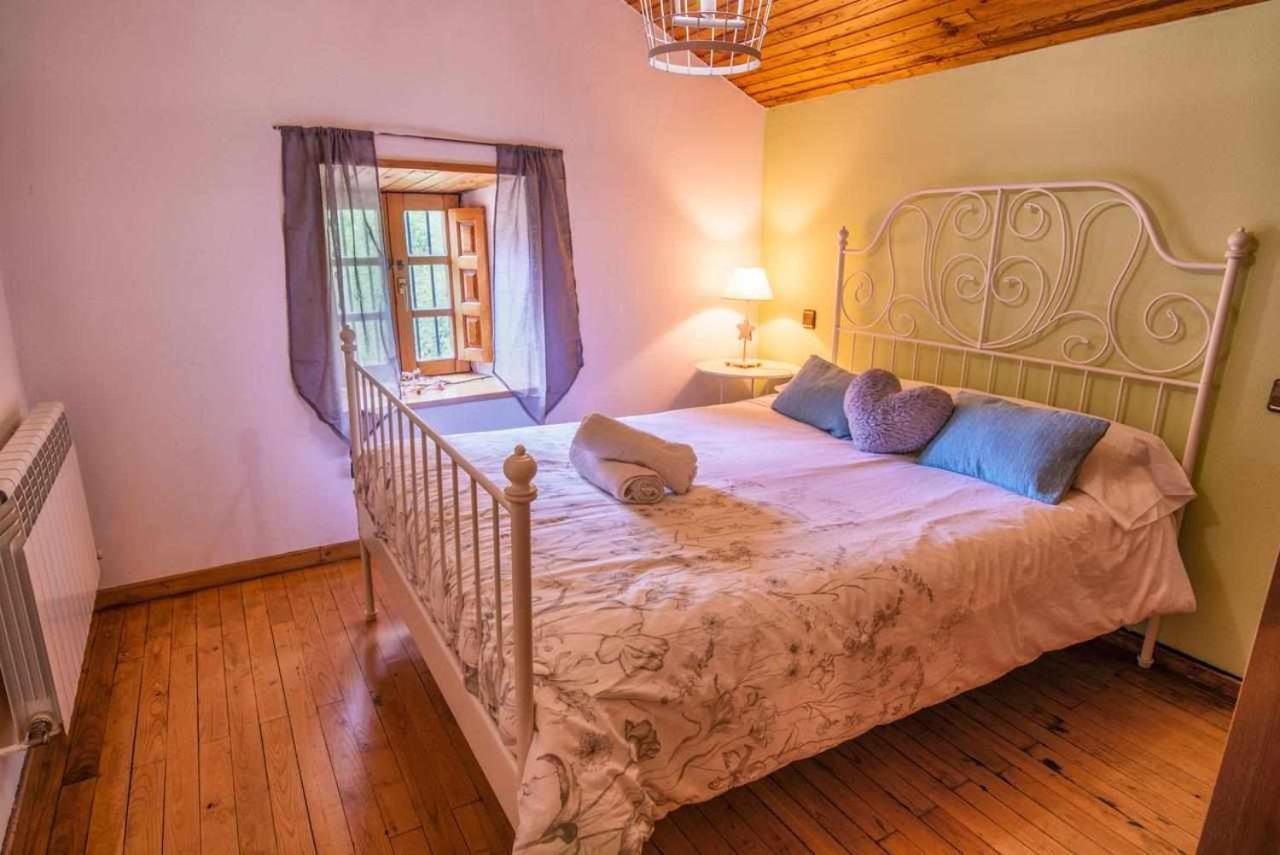 Orelleiru Casa Rural La Carrozal Senda Del Oso المظهر الخارجي الصورة